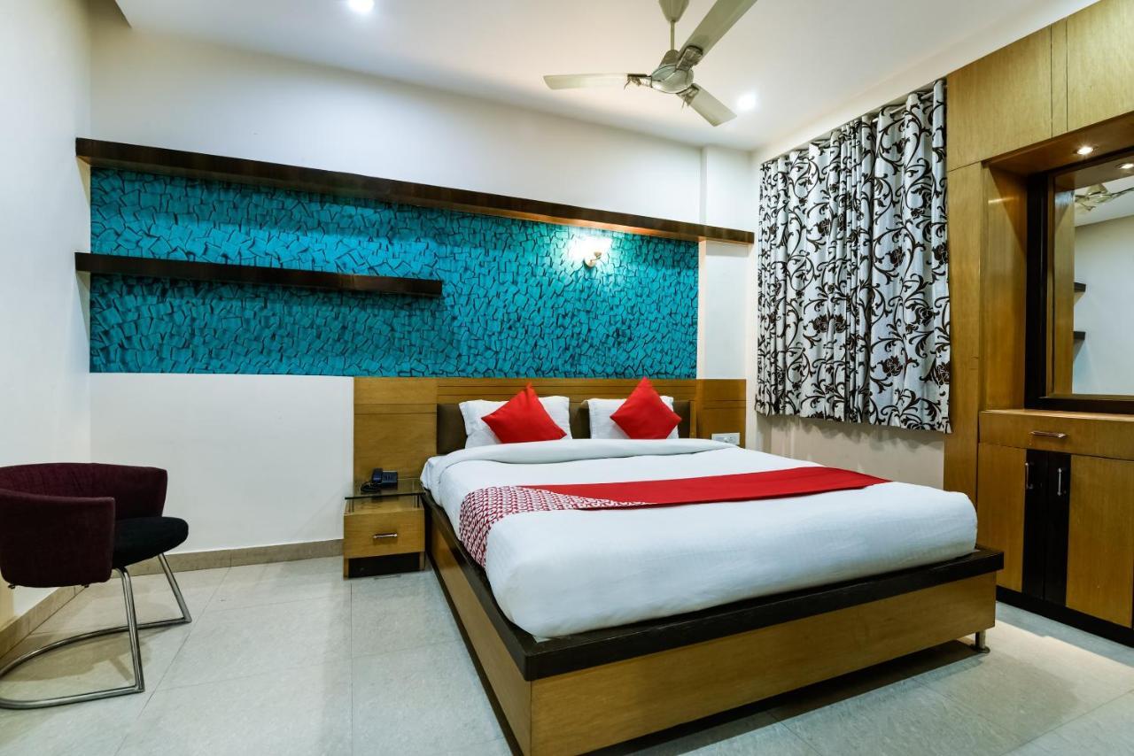 Oyo 30414 Hotel Us Residency Aurangabad  Екстер'єр фото
